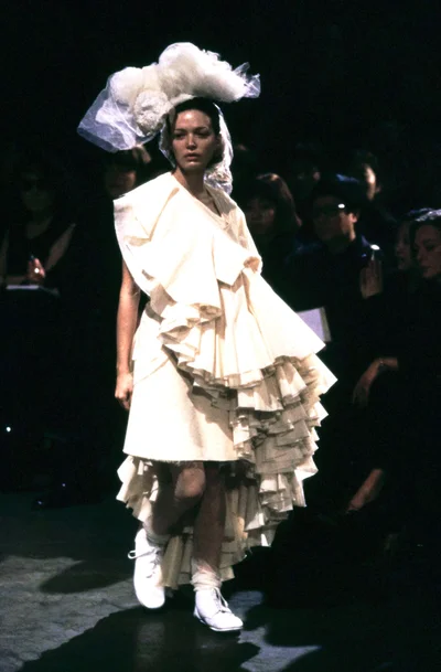 Look 3